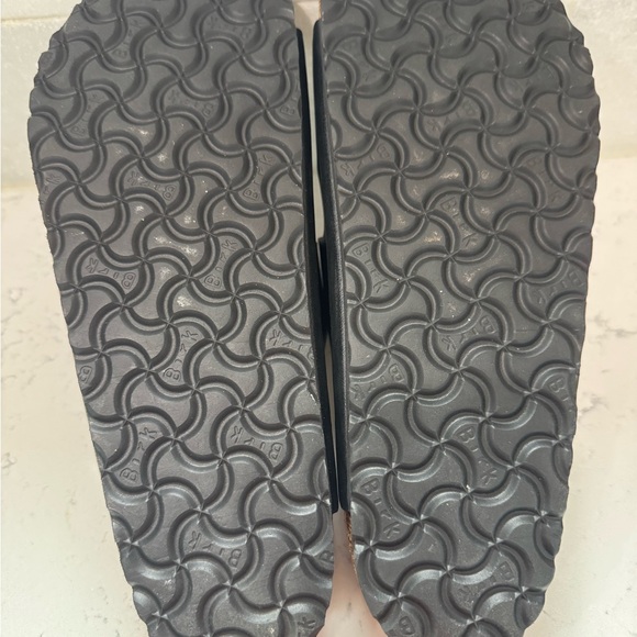 NWOT Men’s Birkenstock Arizona Black Sandals - Picture 2 of 6